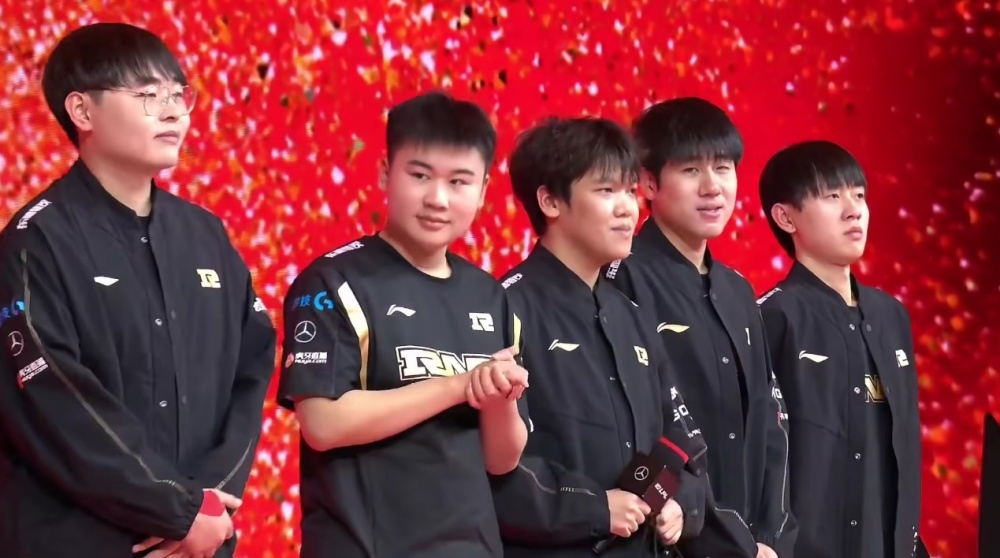 会费底线为 会费底线为