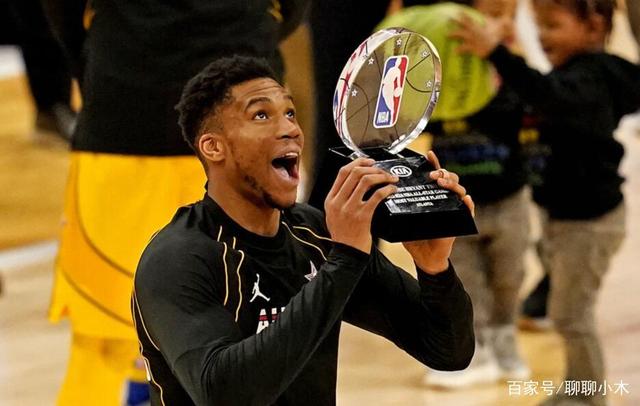 接受采访时 接受采访时