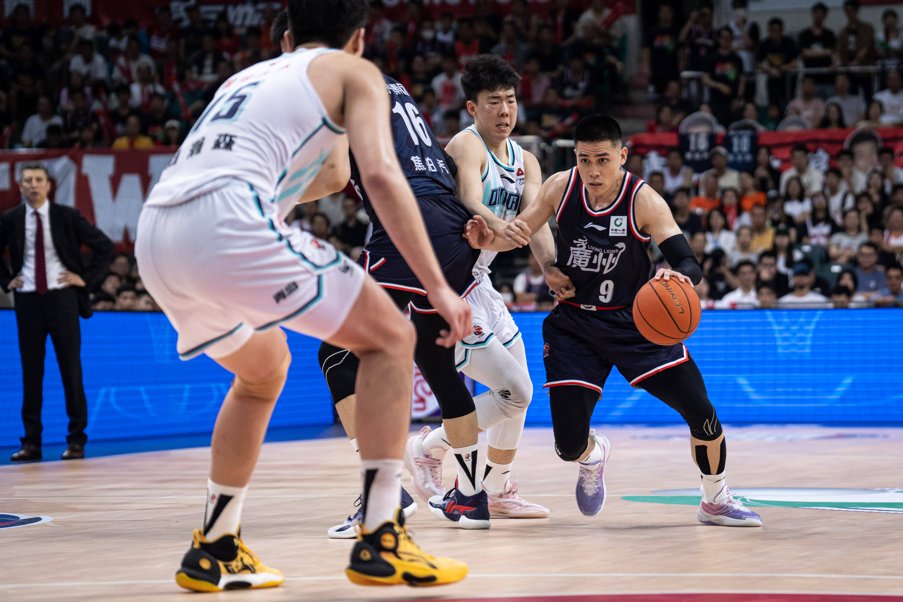 詹姆斯的英 詹姆斯的英